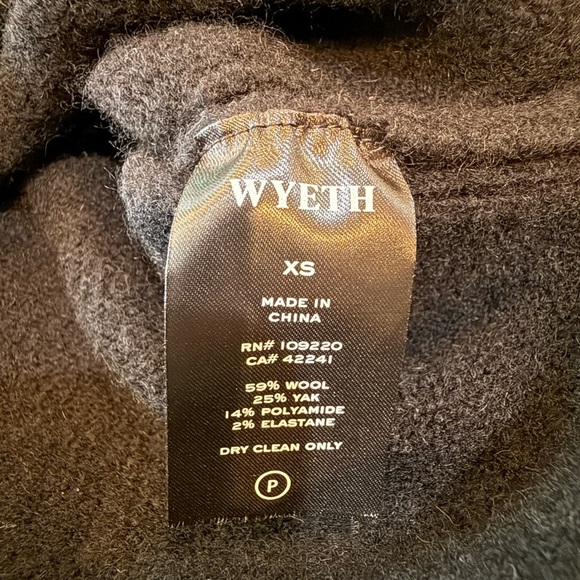 NEW Wyeth Darby Wool & Yak Blend Crew Neck Sweater - Picture 8 of 13